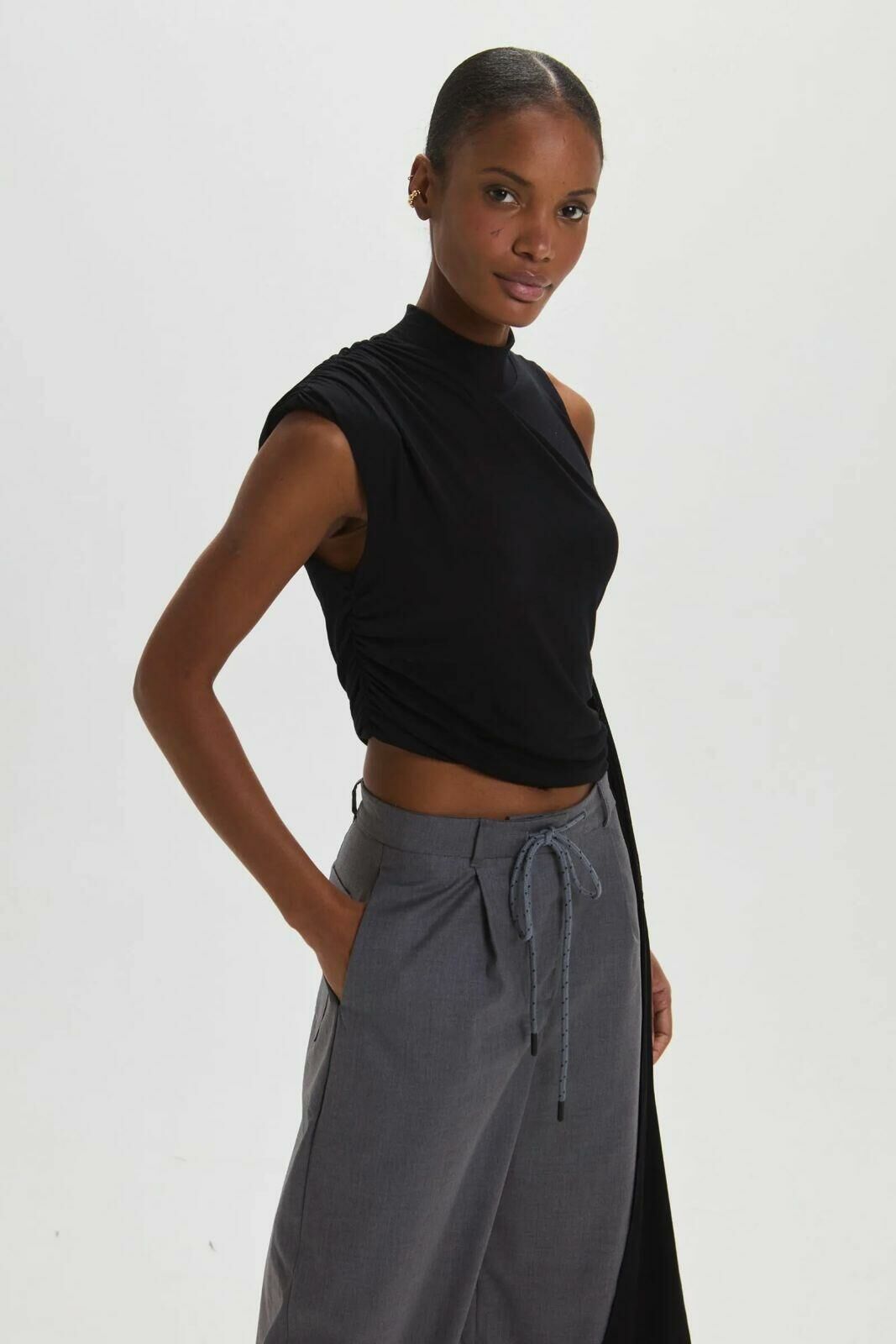Imagem de Blusa Manuela Preta Le Blog